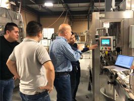 เครื่องจักรติดตั้งหลังการขาย